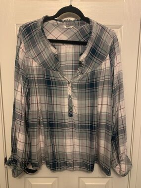 Penningtons Green, White & Purple Plaid Henley Blouse